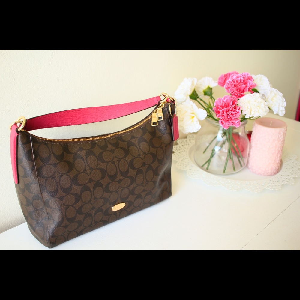 Like New Coach Bag- 2 way Shoulder Bag